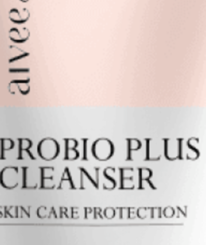 A closer view of the Gentle Gel Cleanser label and its aivee wordmark